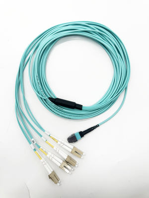 購入 8コア OM3 MTP® から LC ファイバーオプティック トランクケーブル 女性 完全パッチコード 5m 高密度データセンター オンライン製造